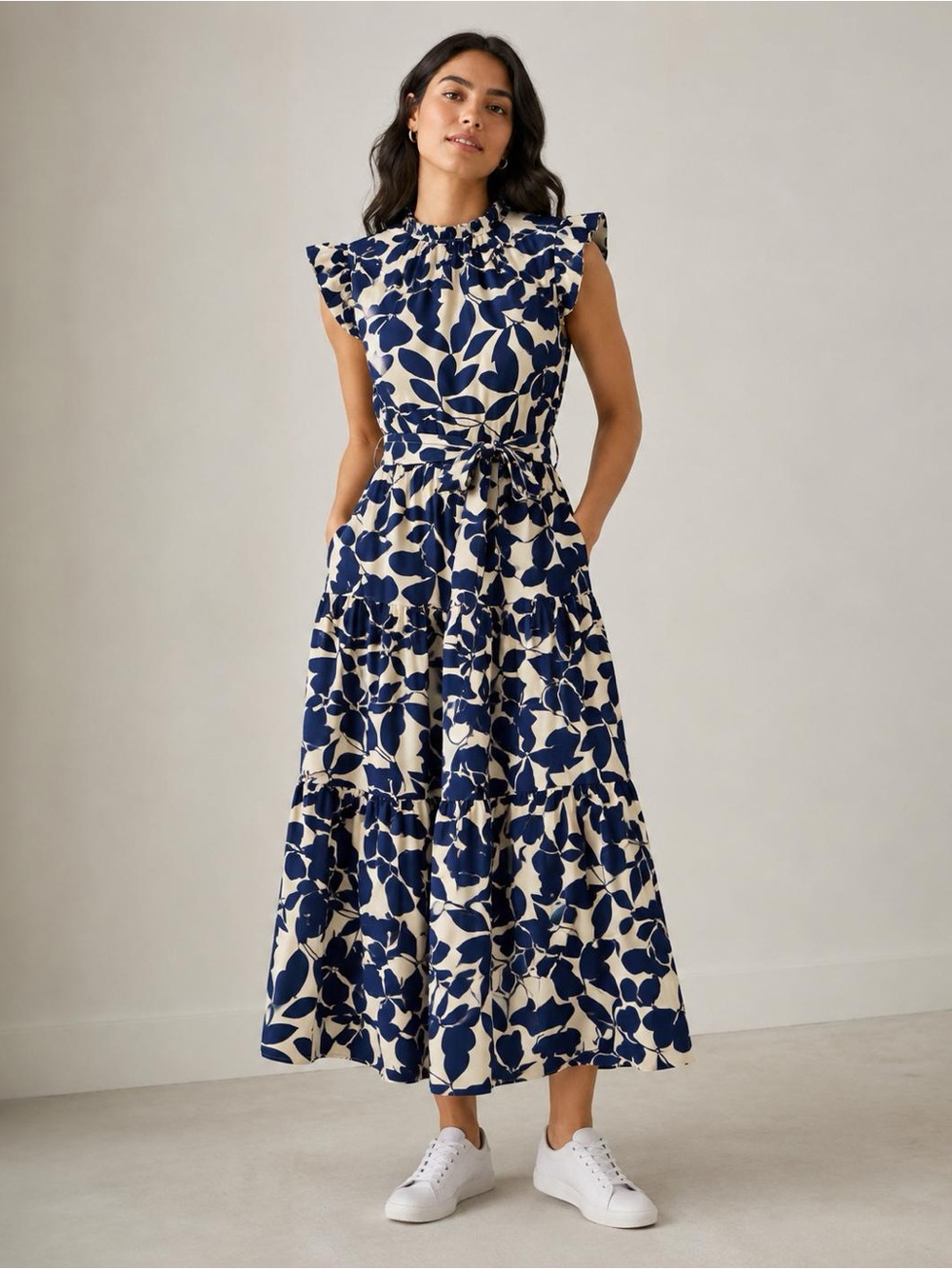 SHEIN Navy and Cream Floral Tie-Waist Maxi Dress